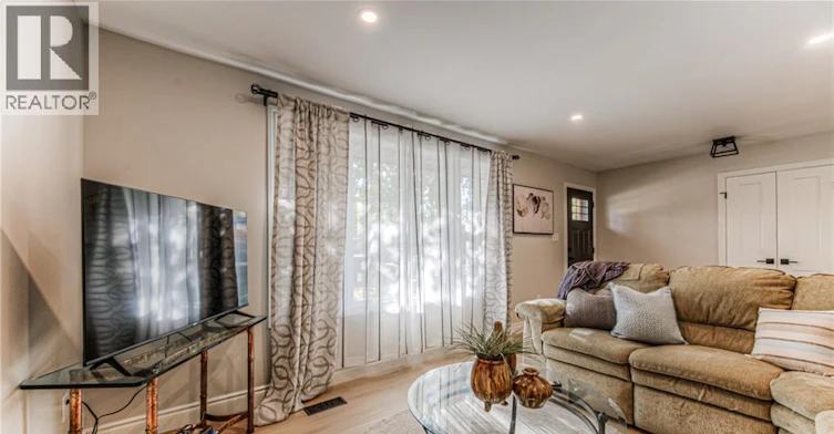 A-32 Colborne Street, Centre Wellington, ON, N0B 1S0 - 5