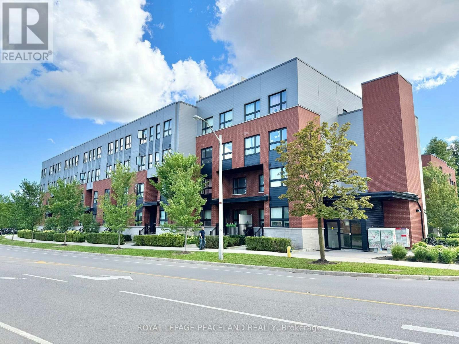 308-2100 Bridletowne Circle, Toronto, ON, M1W 0A6