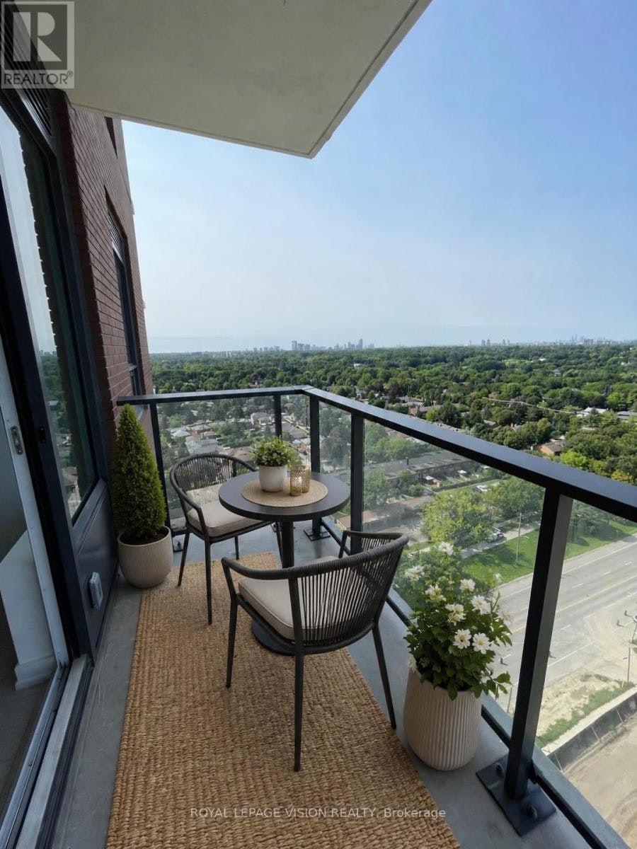 1911-4010 Eglinton Avenue W, Toronto, ON, M9A 0G5