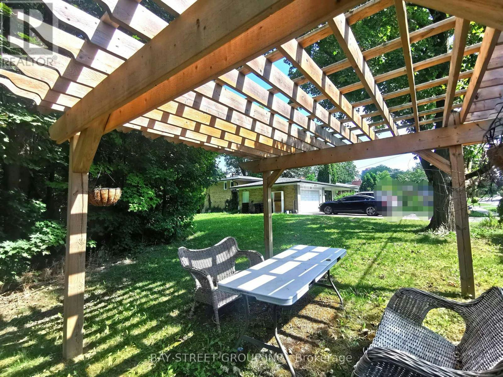 67 Burbank Drive, Toronto, ON, M2K 1N3 - 20