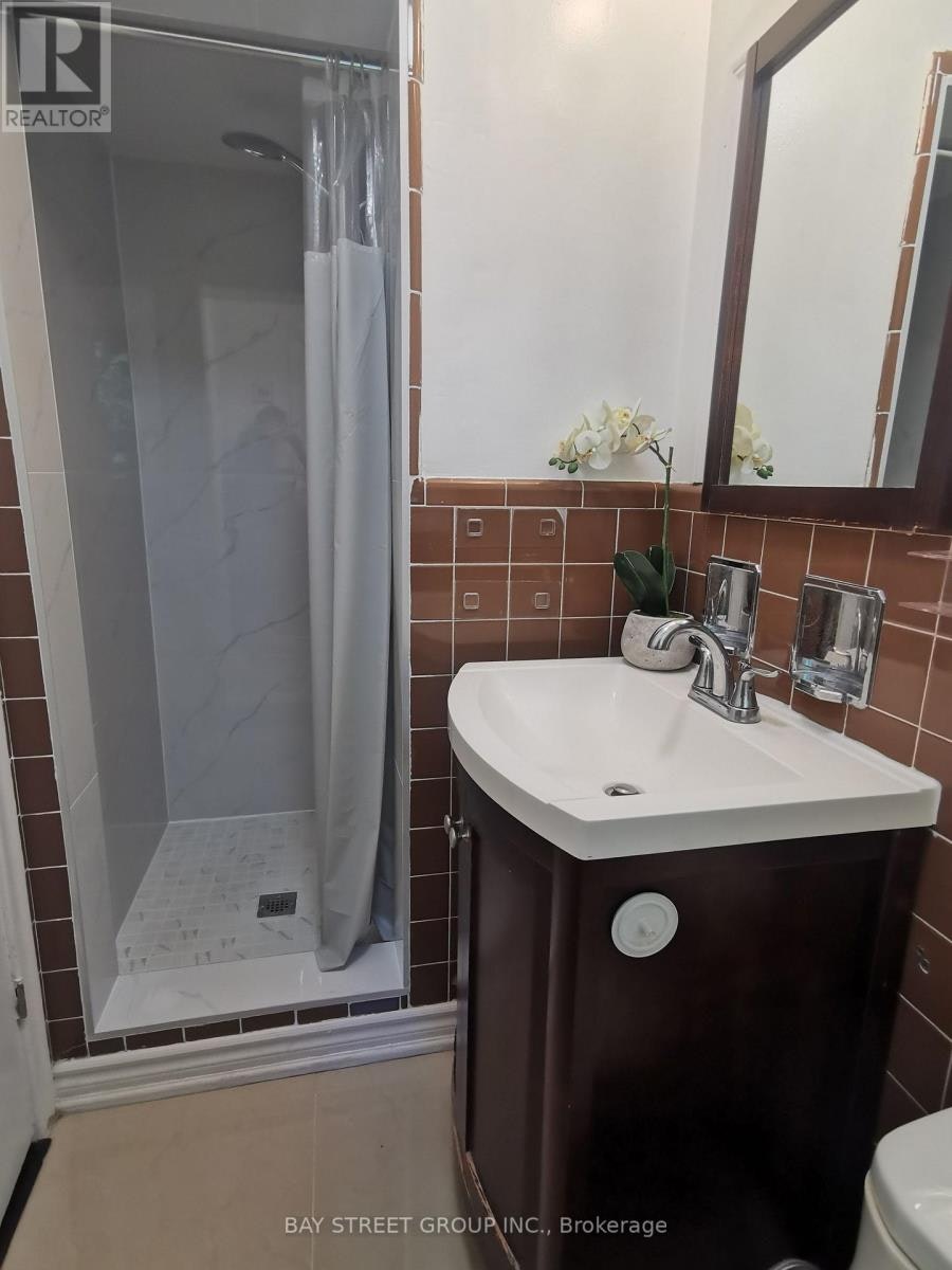 67 Burbank Drive, Toronto, ON, M2K 1N3 - 18