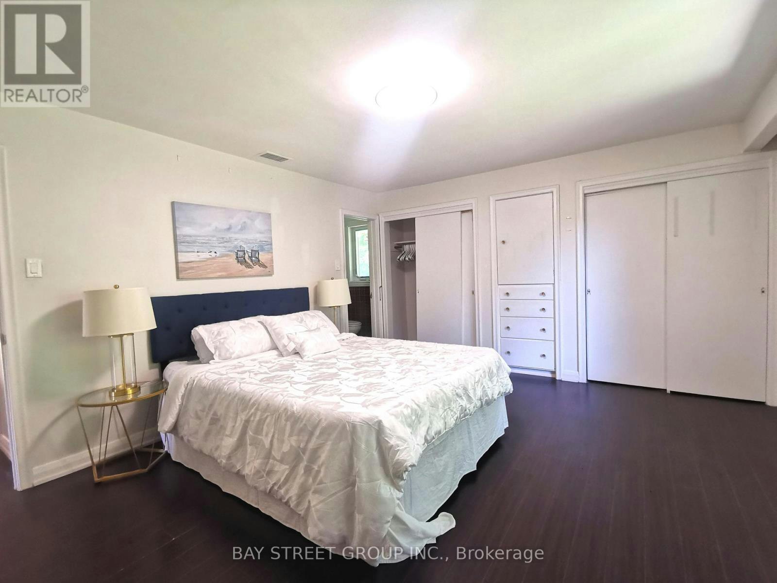 67 Burbank Drive, Toronto, ON, M2K 1N3 - 17