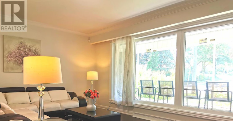 67 Burbank Drive, Toronto, ON, M2K 1N3 - 7