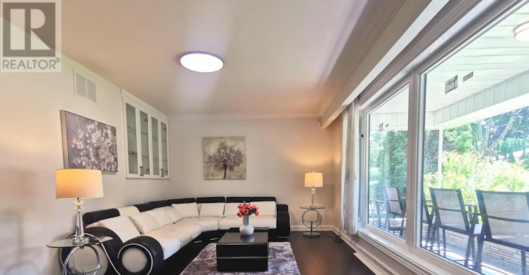 67 Burbank Drive, Toronto, ON, M2K 1N3 - 5