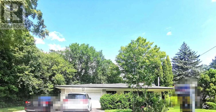 67 Burbank Drive, Toronto, ON, M2K 1N3 - 2