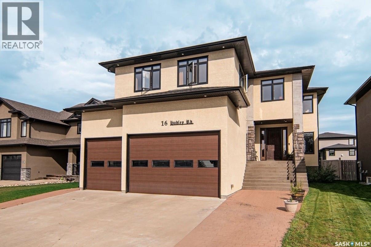 16 Hadley Road, Prince Albert, SK, S6X 0A4