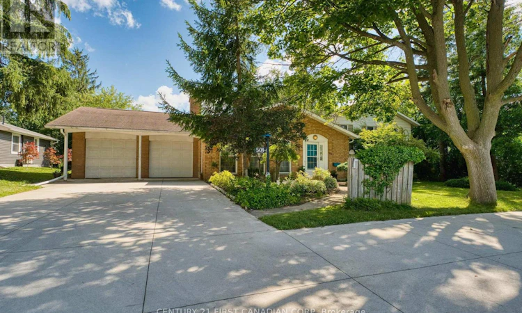 501 Commissioners Road E