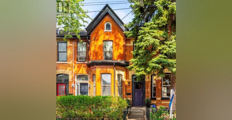A 2ND FLOOR-137 Denison Ave Avenue, Toronto, ON, M5T 2N2
