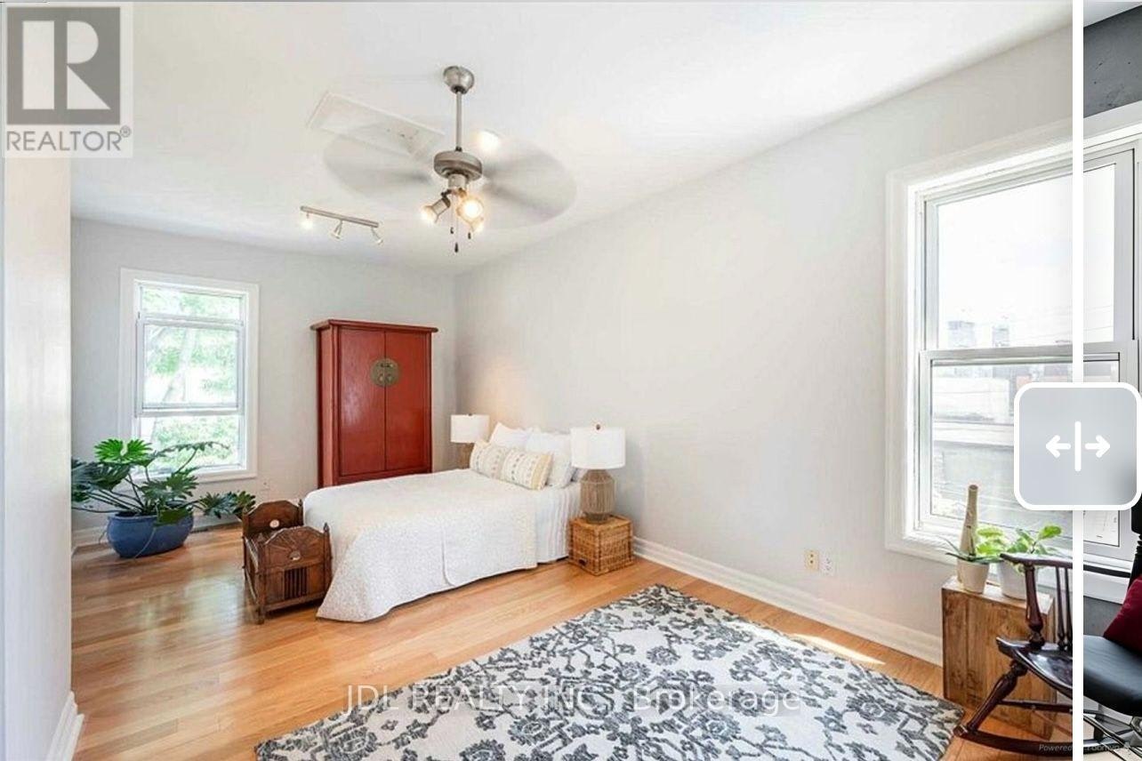 A 2ND FLOOR-137 Denison Ave Avenue, Toronto, ON, M5T 2N2 - 12