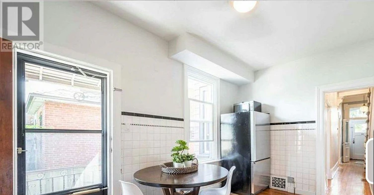 A 2ND FLOOR-137 Denison Ave Avenue, Toronto, ON, M5T 2N2 - 6