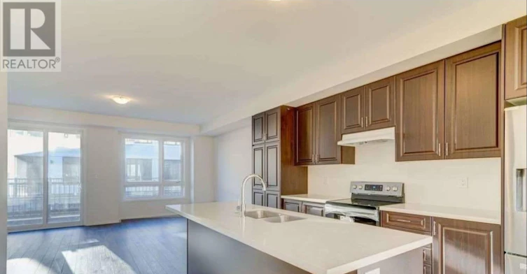 18 William Russell Lane, Richmond Hill, ON, L4C 5S6
