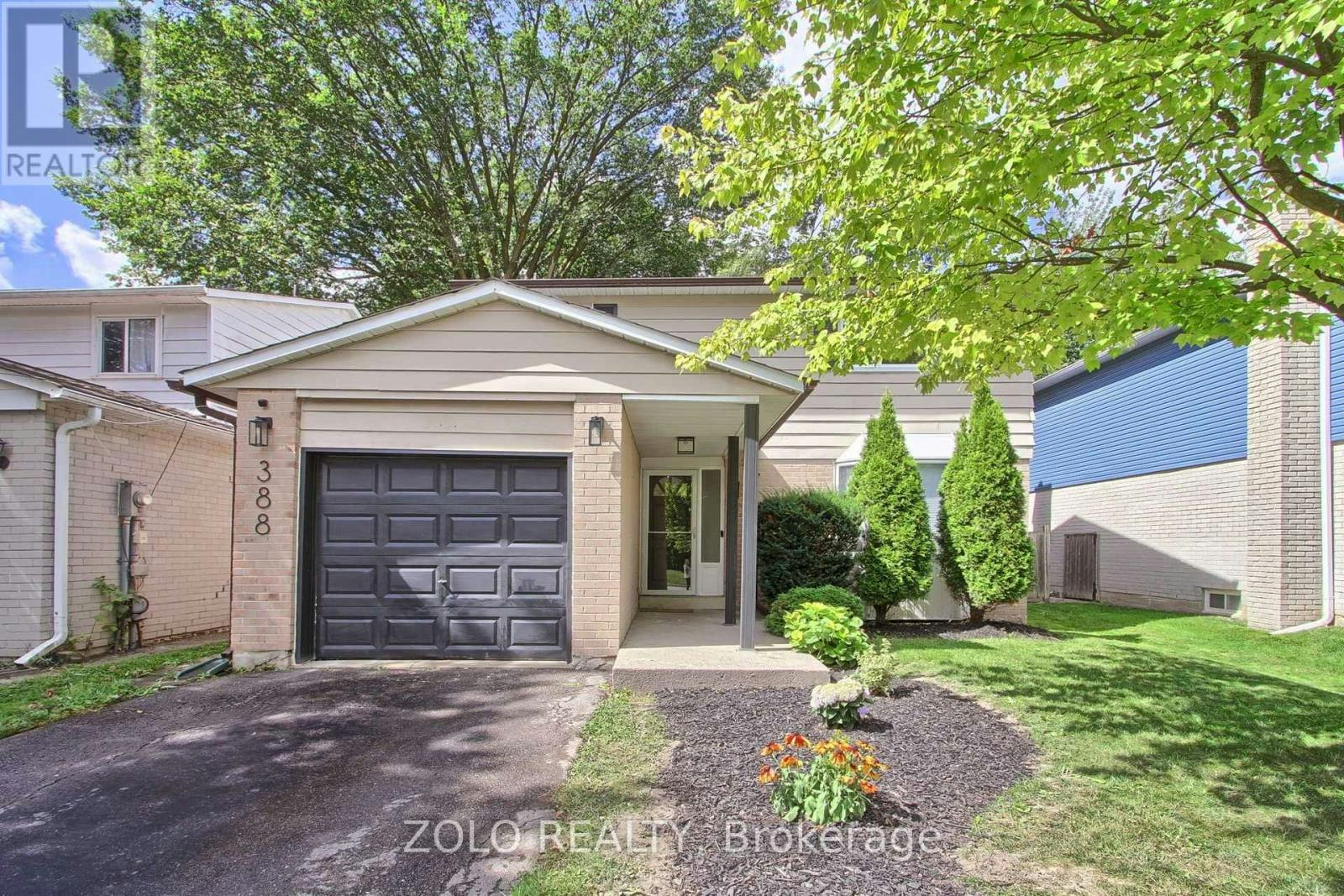 388 Terry Drive, Newmarket, ON, L3Y 5E7