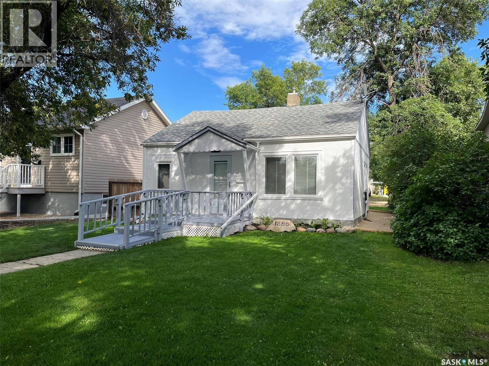 1255 Atkinson Street, Regina, SK, S4N 3V7