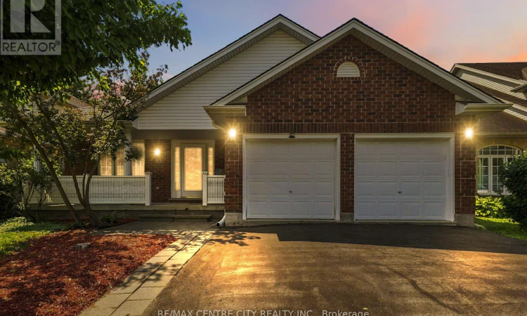 93 Mctaggart Court