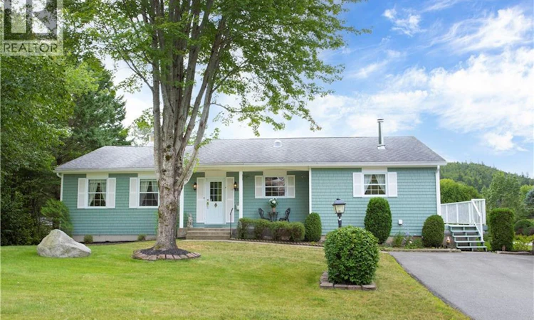 18 Garrison Drive