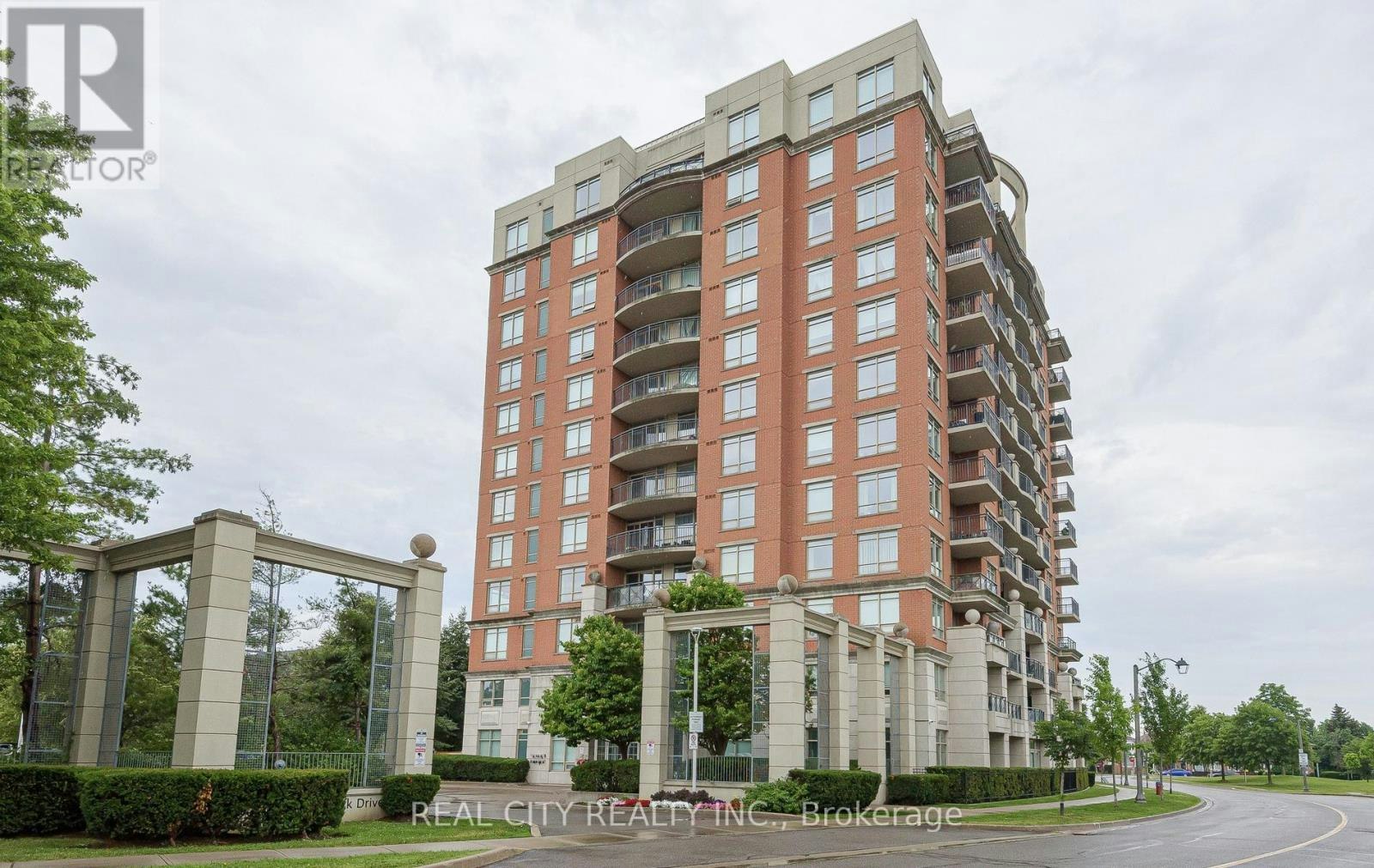 704-2325 Central Park Drive, Oakville, ON, L6H 0E2