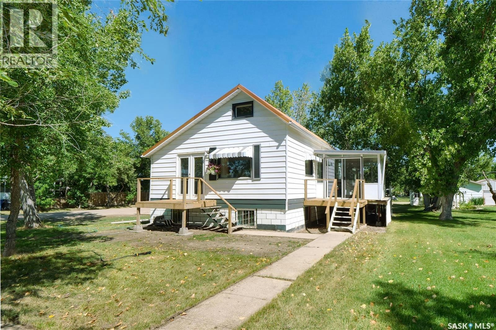 192 2nd Avenue W, Central Butte, SK, S0H 0T0