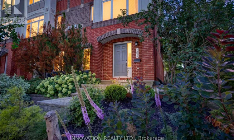 192 Clearview Avenue