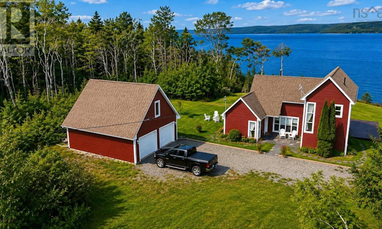 4297 Bay Road West