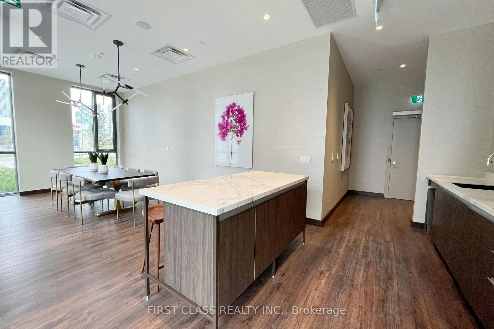 1017-60 Honeycrisp Crescent, Vaughan, ON, L4K 0N5 - 16