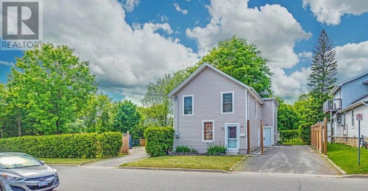 26 Whiting Avenue, Oshawa, ON, L1H 3T3 - 2