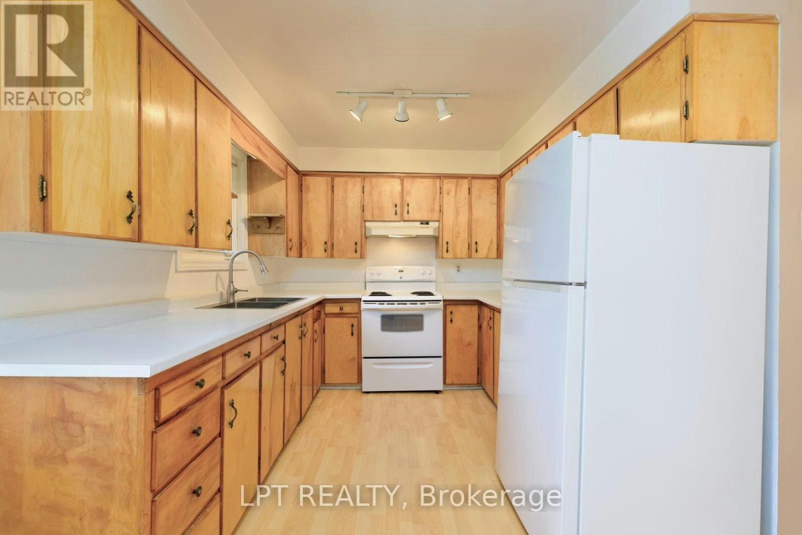 247 Hedge Road, Georgina, ON, L0E 1R0 - 10