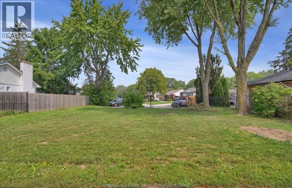 1180 Cabana Road West, Windsor, ON, N9G 1B4 - 27