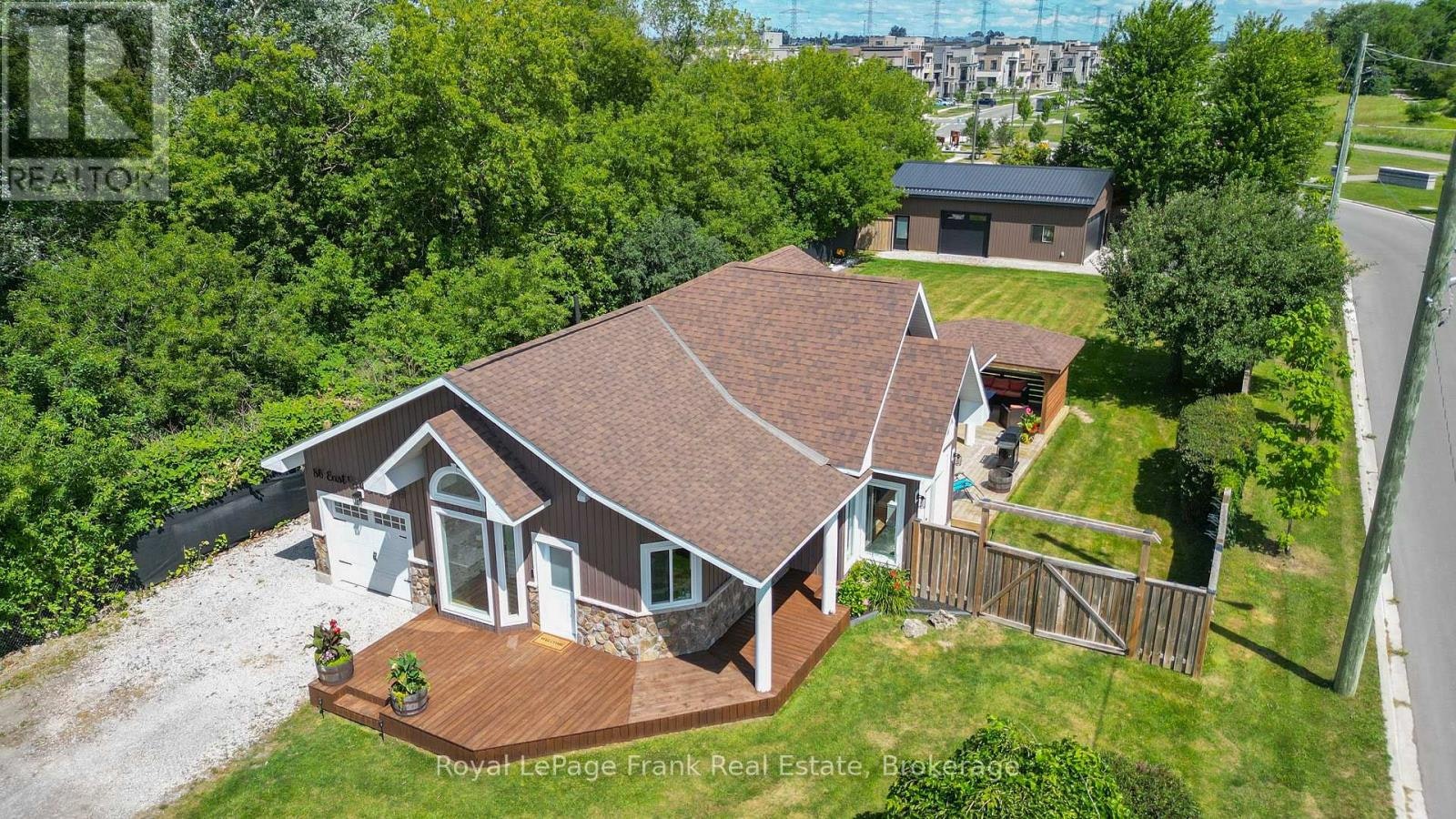 86 East Beach Road, Clarington, ON, L1C 6A5