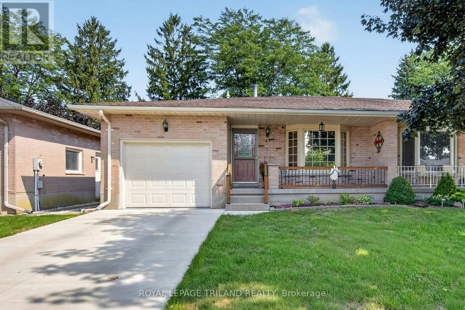 43 Bonnie Place, St. Thomas, ON, N5R 5W5