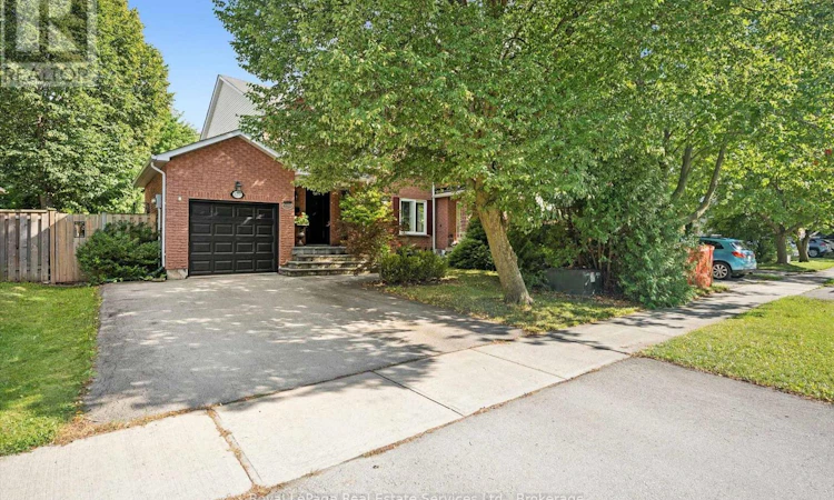 2255 Maclennan Drive