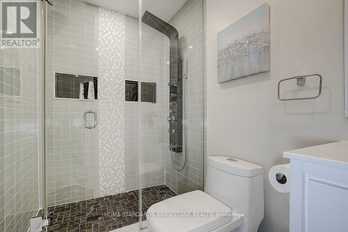 36 Abitibi Avenue, Toronto, ON, M2M 2V1 - 42
