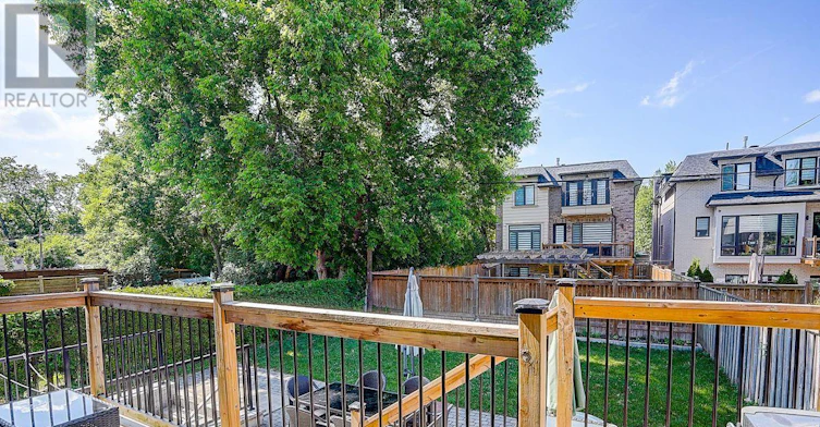 36 Abitibi Avenue, Toronto, ON, M2M 2V1 - 4