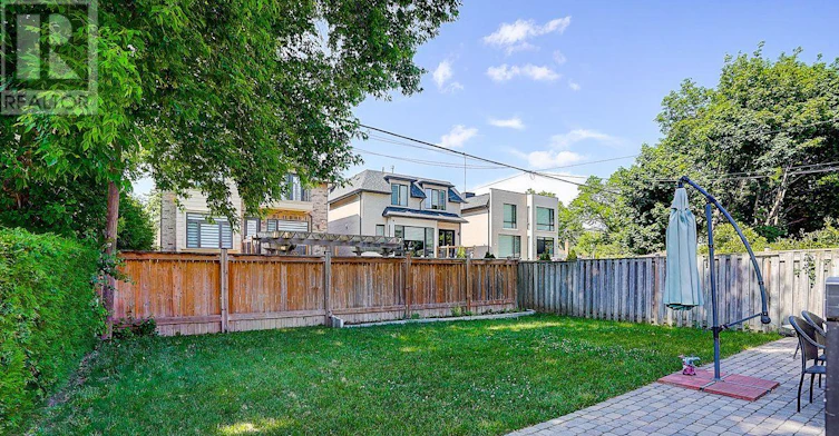 36 Abitibi Avenue, Toronto, ON, M2M 2V1 - 5