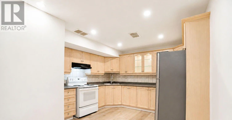 BSMT-24 Francis Street, Vaughan, ON, L4L 1P6 - 5