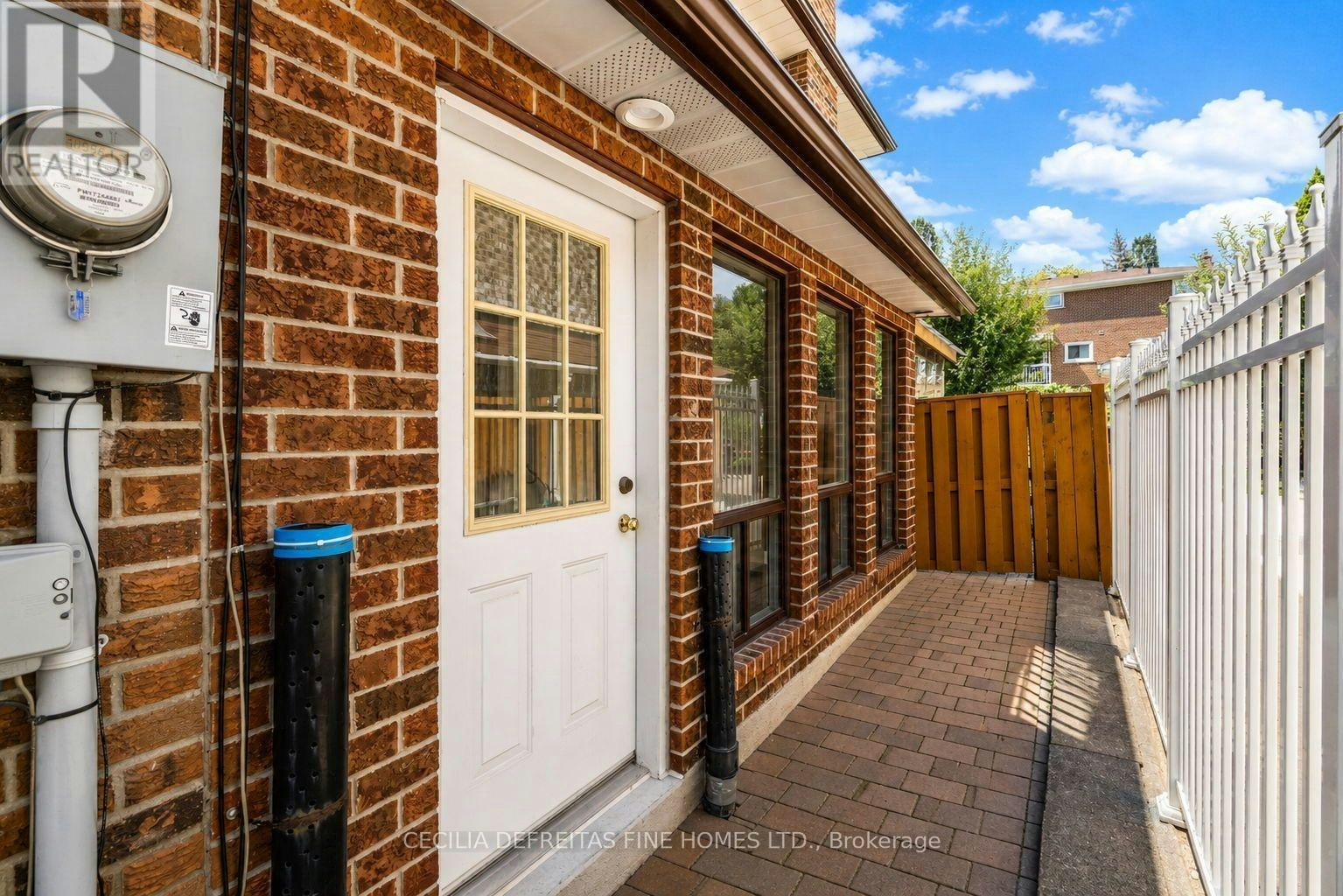 BSMT-24 Francis Street, Vaughan, ON, L4L 1P6 - 17