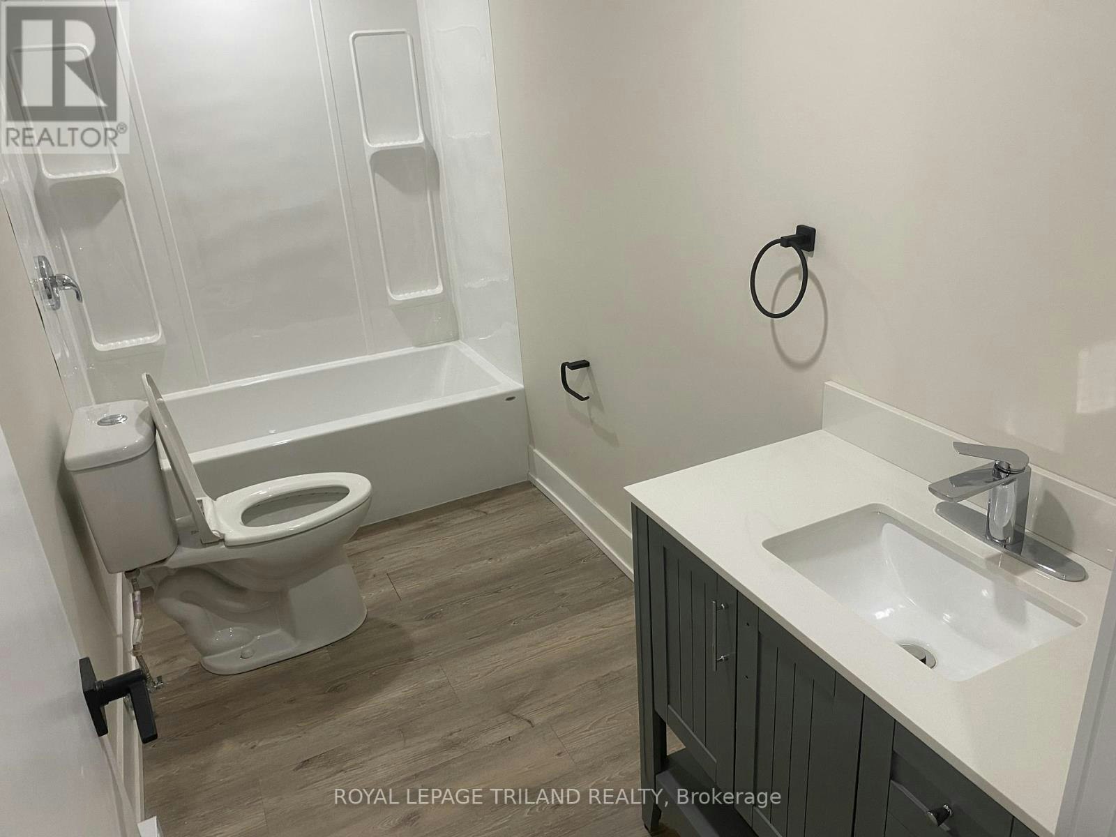 BASEMENT-62 Wexford Avenue, London, ON, N5V 1L9 - 4
