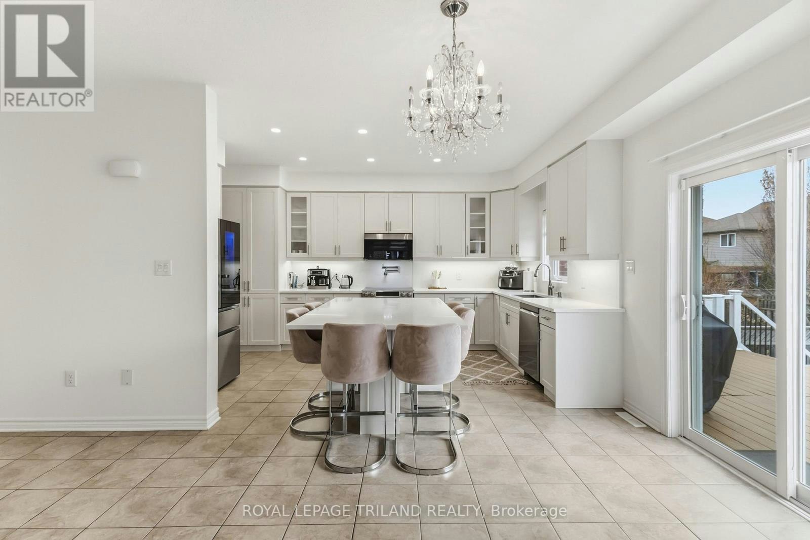 860 Kettleridge Street, London, ON, N6H 0E7 - 11