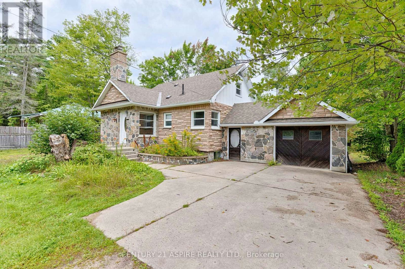 32868 17 Highway Highway, Deep River, ON, K0J 1P0