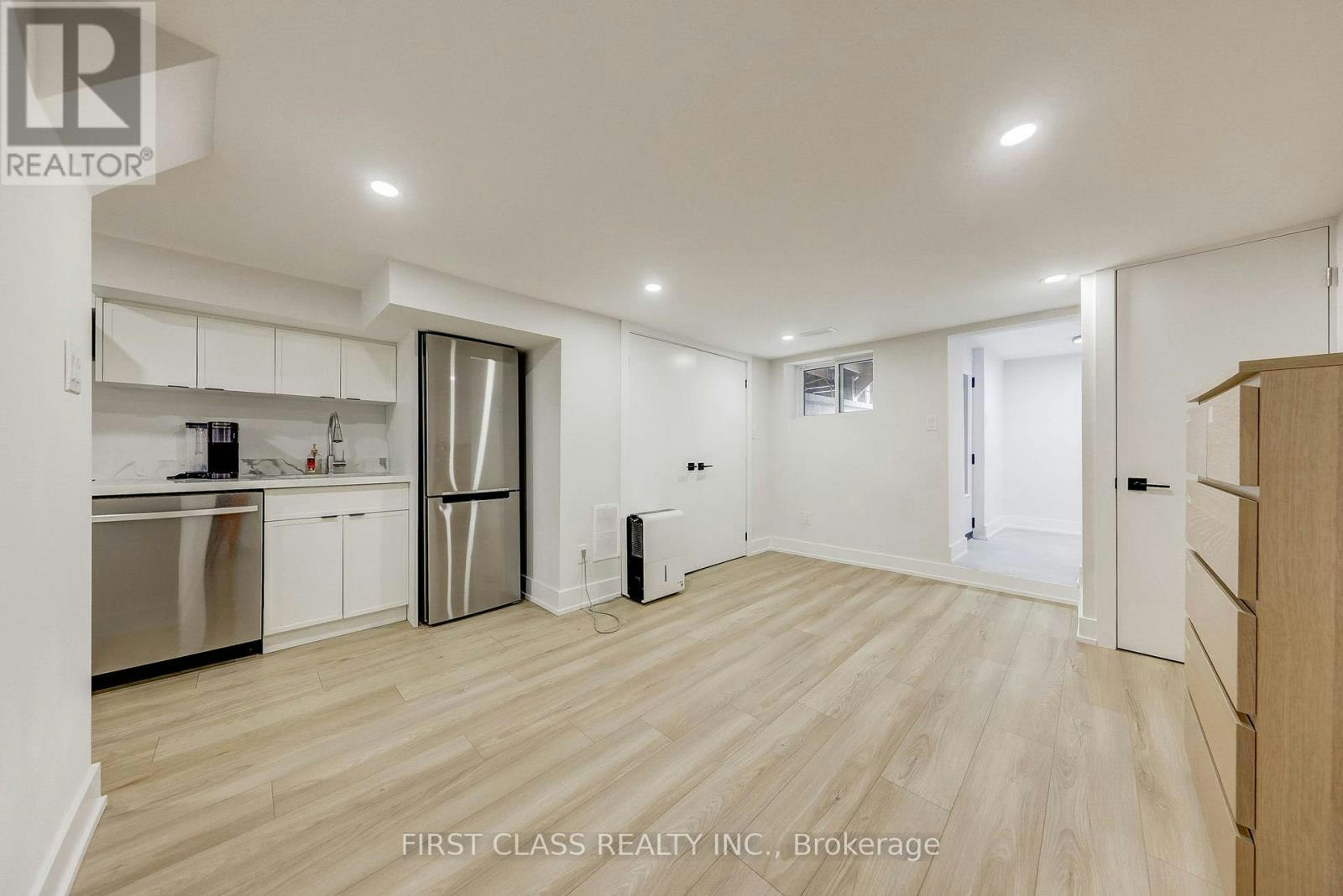 431 Roxton Road, Toronto, ON, M6G 3R5 - 33