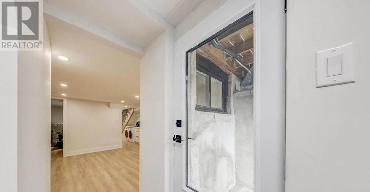 431 Roxton Road, Toronto, ON, M6G 3R5 - 36