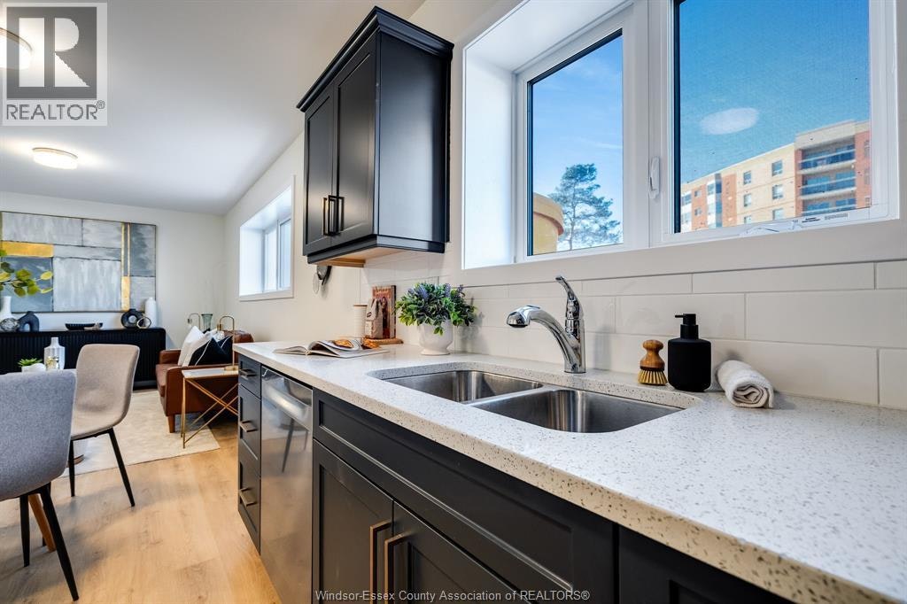 8-4 Bruce Avenue, Leamington, ON, N8H 4C3 - 7
