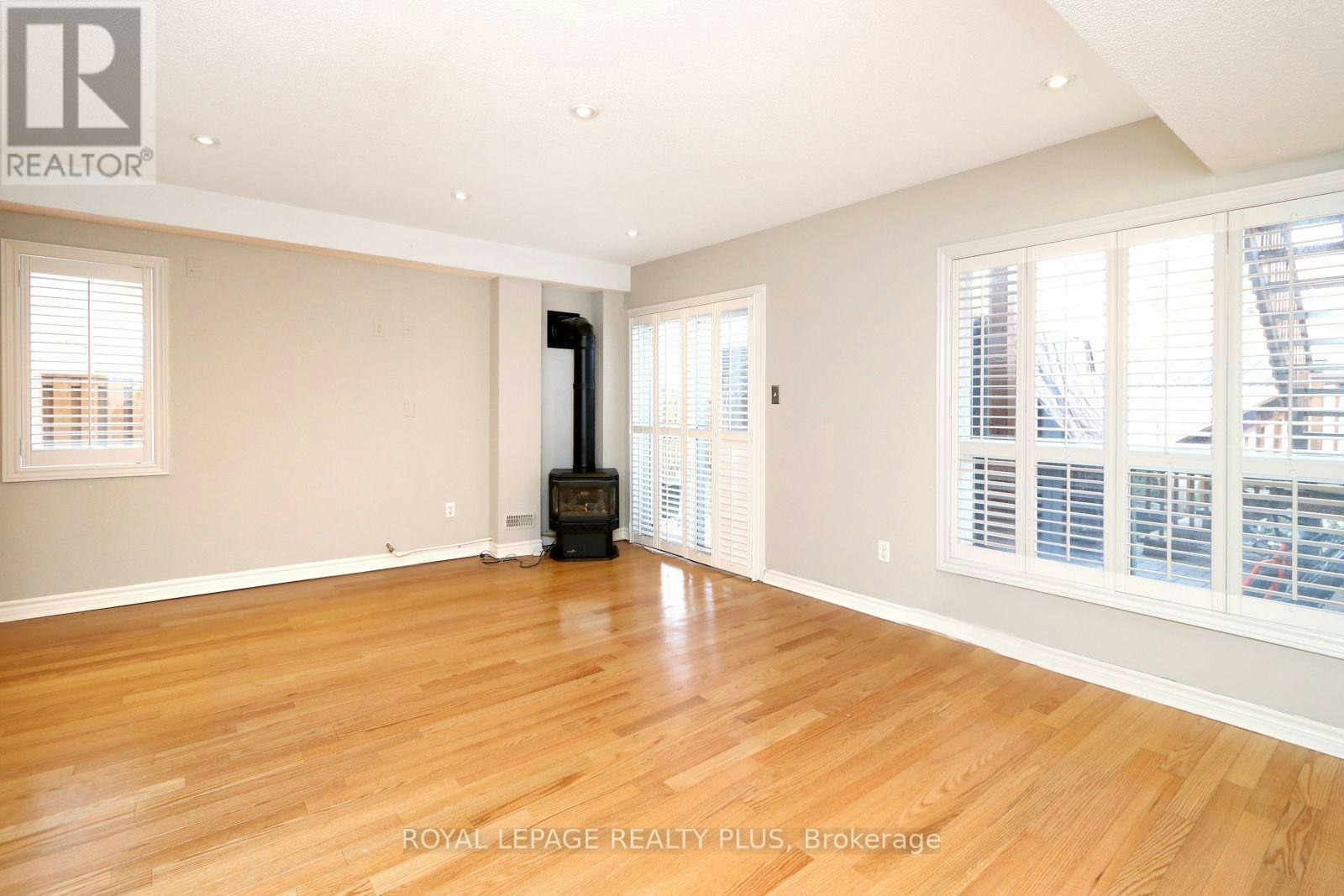 3656 Twinmaple Drive, Mississauga, ON, L4Y 3R1 - 20