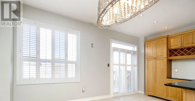 3656 Twinmaple Drive, Mississauga, ON, L4Y 3R1 - 7