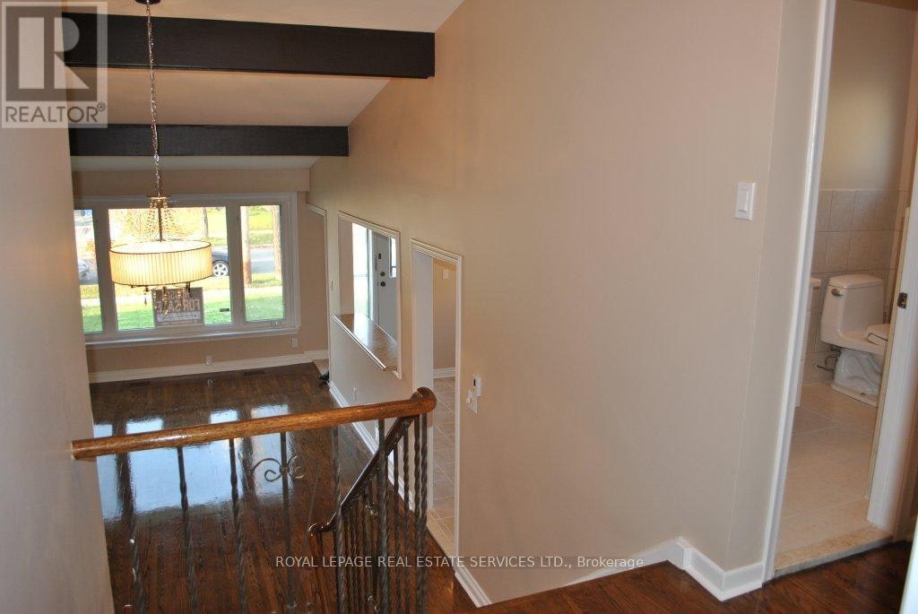 1-67 Lanyard Road, Toronto, ON, M9M 1Y8 - 3