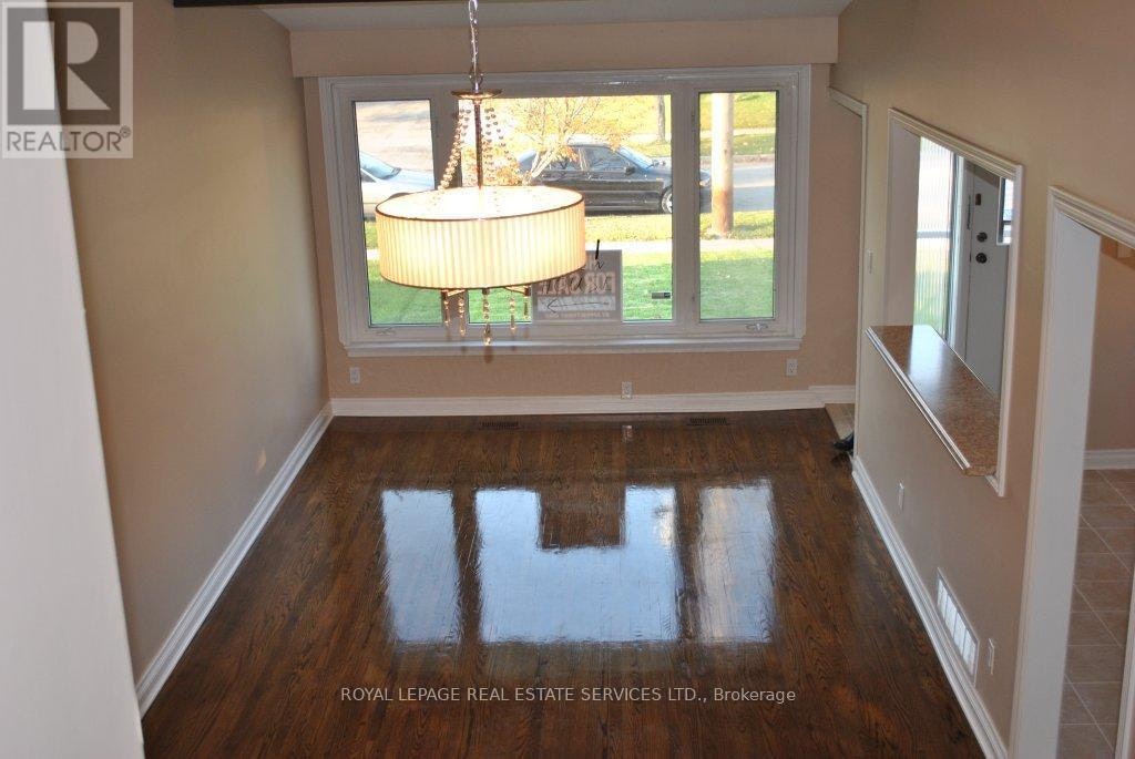 1-67 Lanyard Road, Toronto, ON, M9M 1Y8 - 2