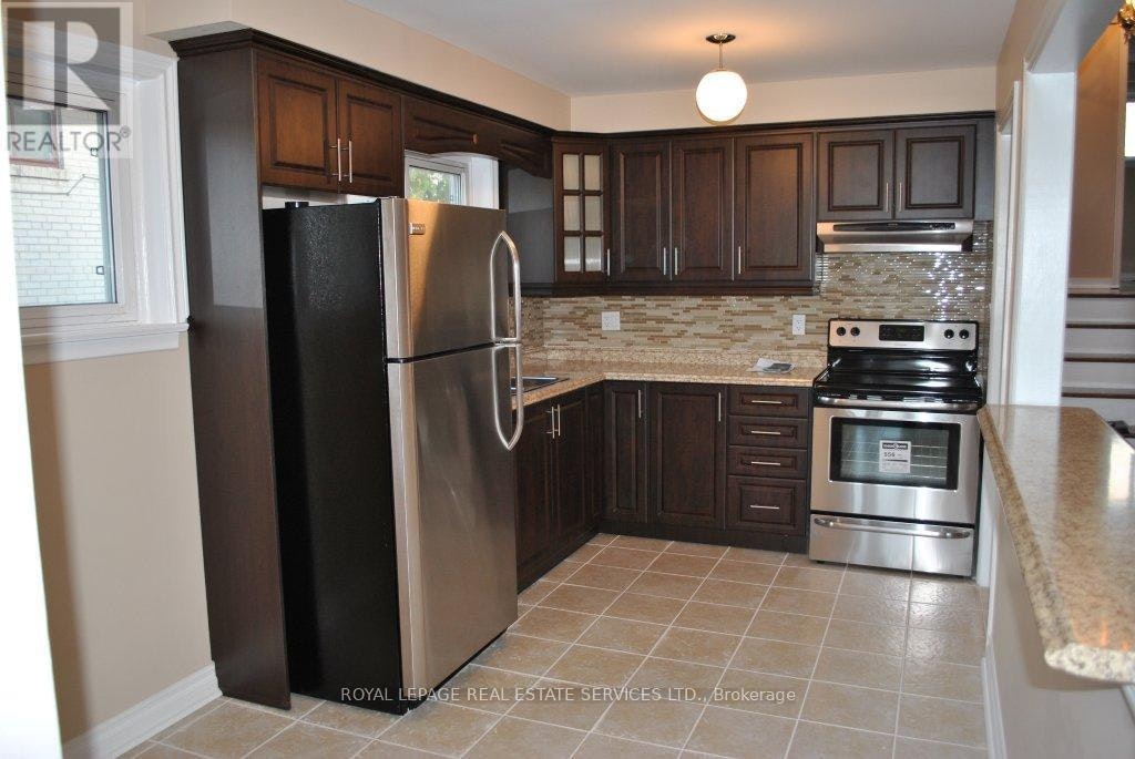 1-67 Lanyard Road, Toronto, ON, M9M 1Y8 - 5