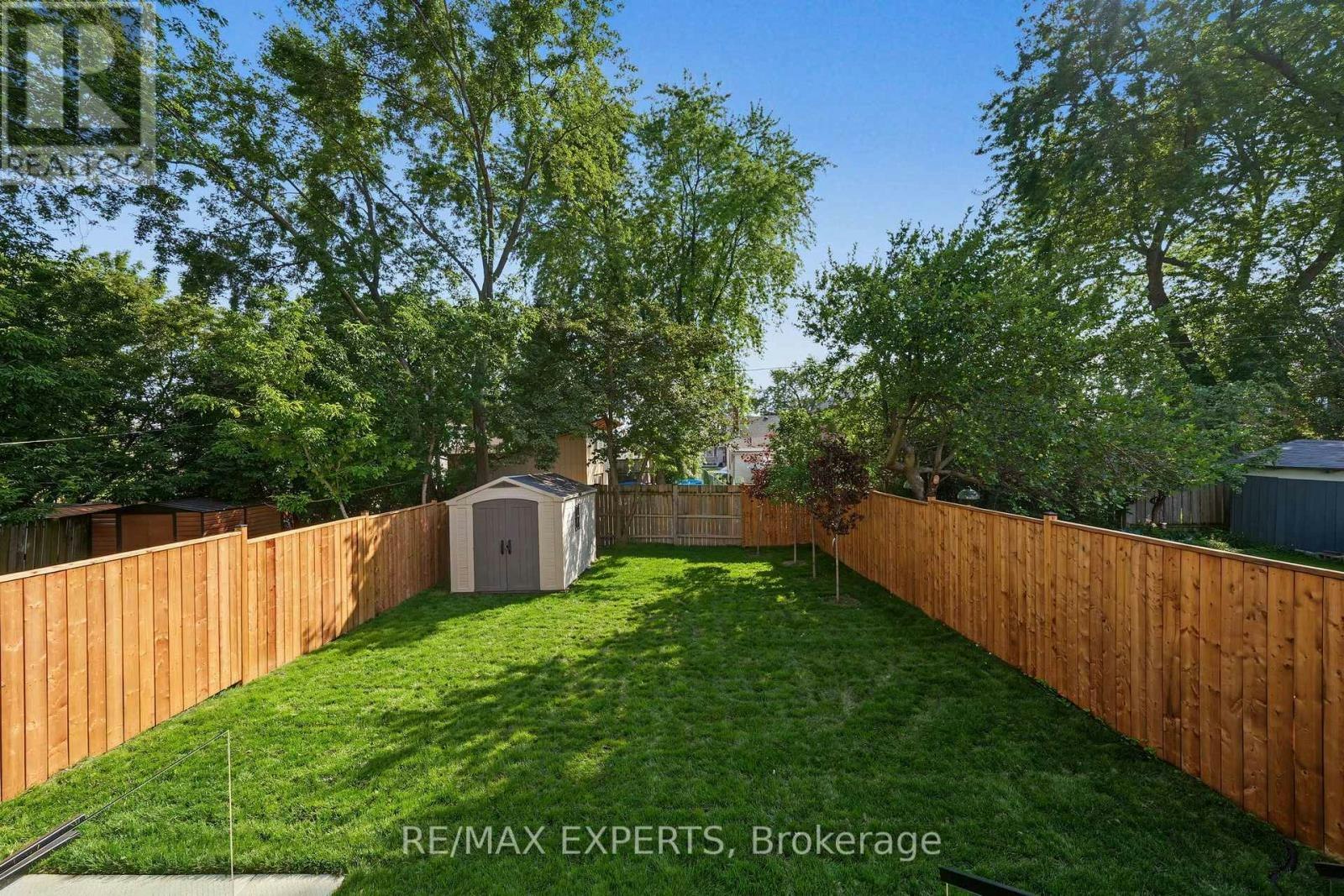 BSMT-1062 Alexandra Avenue, Mississauga, ON, L5E 1Z8 - 10