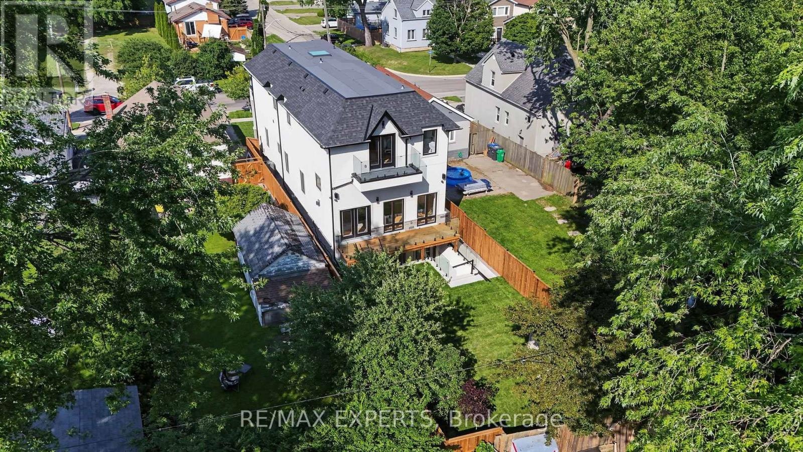 MAIN-1062 Alexandra Avenue, Mississauga, ON, L5E 1Z8 - 41