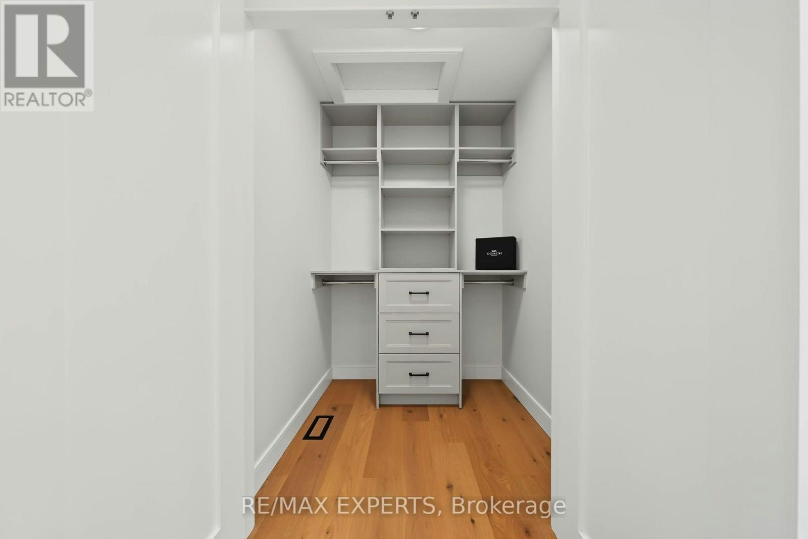 MAIN-1062 Alexandra Avenue, Mississauga, ON, L5E 1Z8 - 28