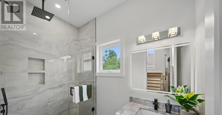 1062 Alexandra Avenue, Mississauga, ON, L5E 1Z8 - 18